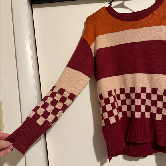 Colorblock Checkerboard Sweater - Picture 2 of 5